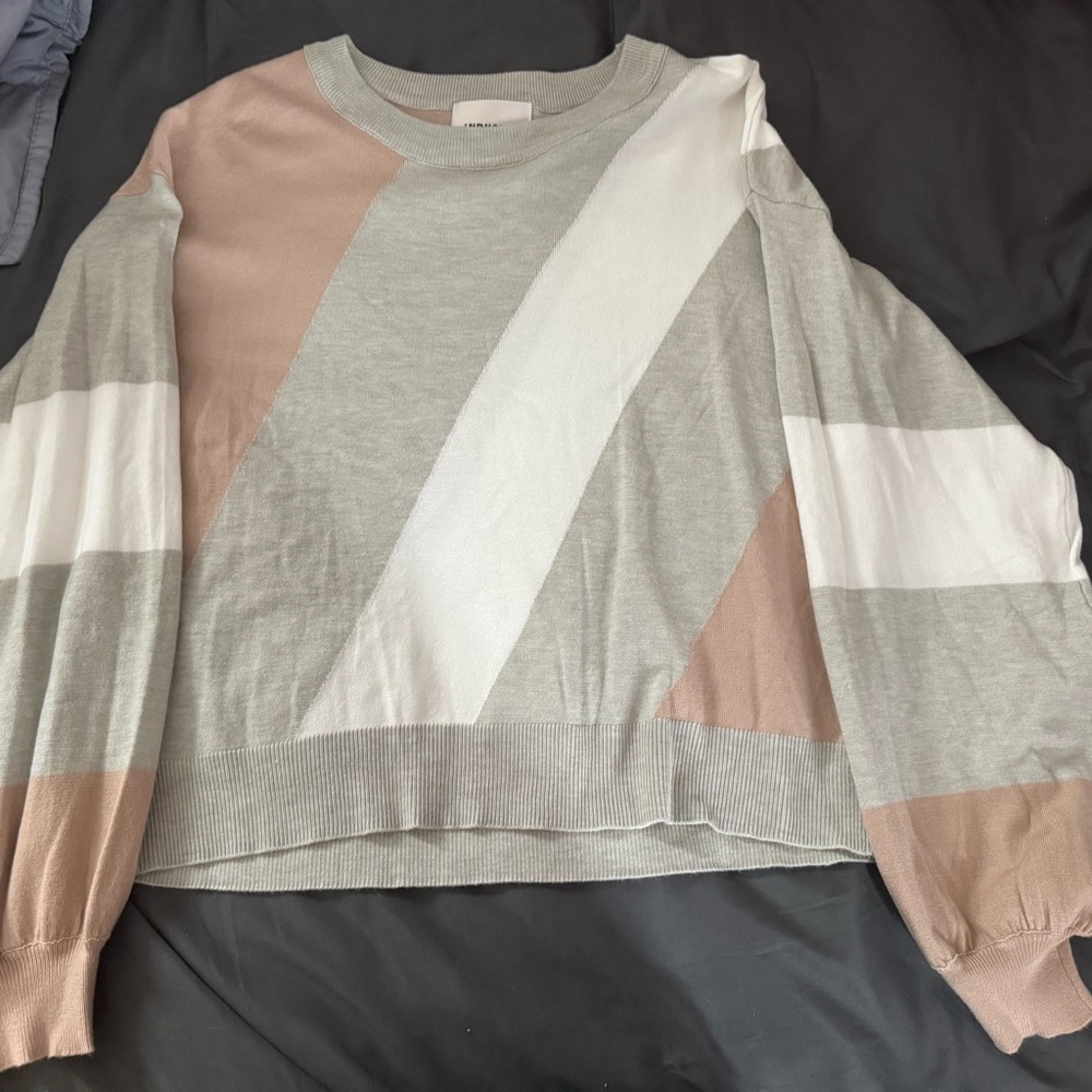 MULTIPLE CLOTHES